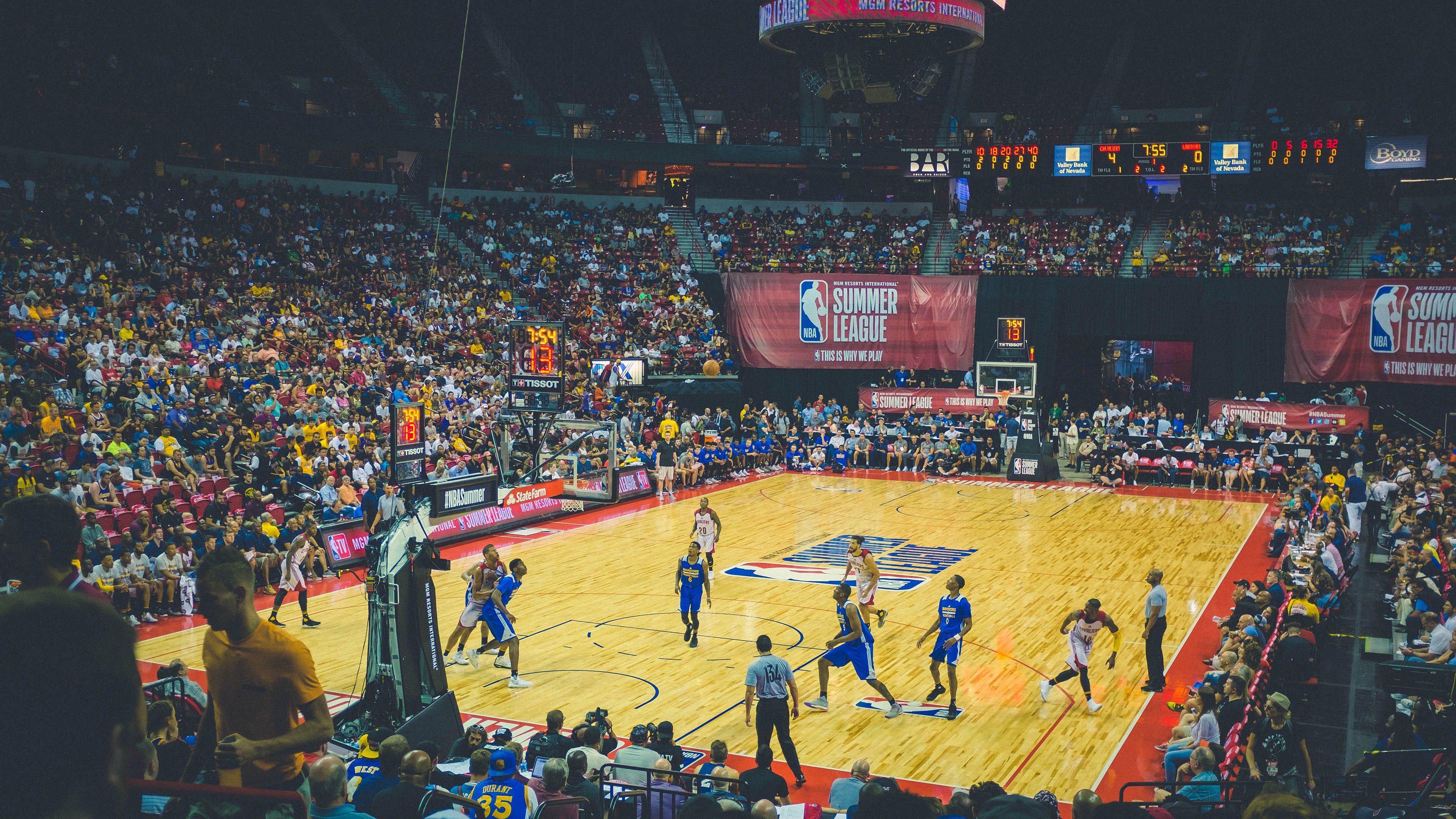 _国际冠军御用：场外花絮曝光运动员日常_，运动员冠军名单